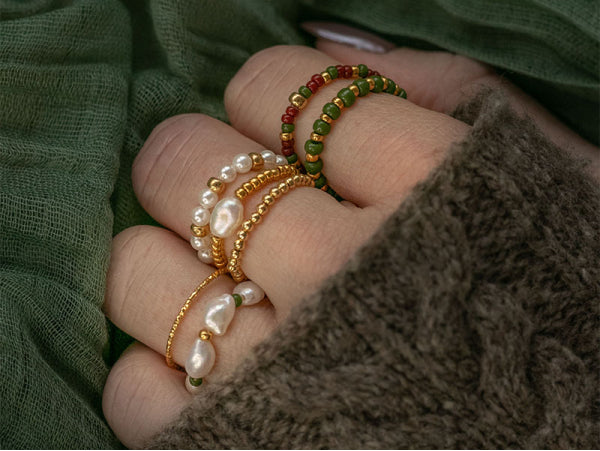 Bagues en perles naturelles