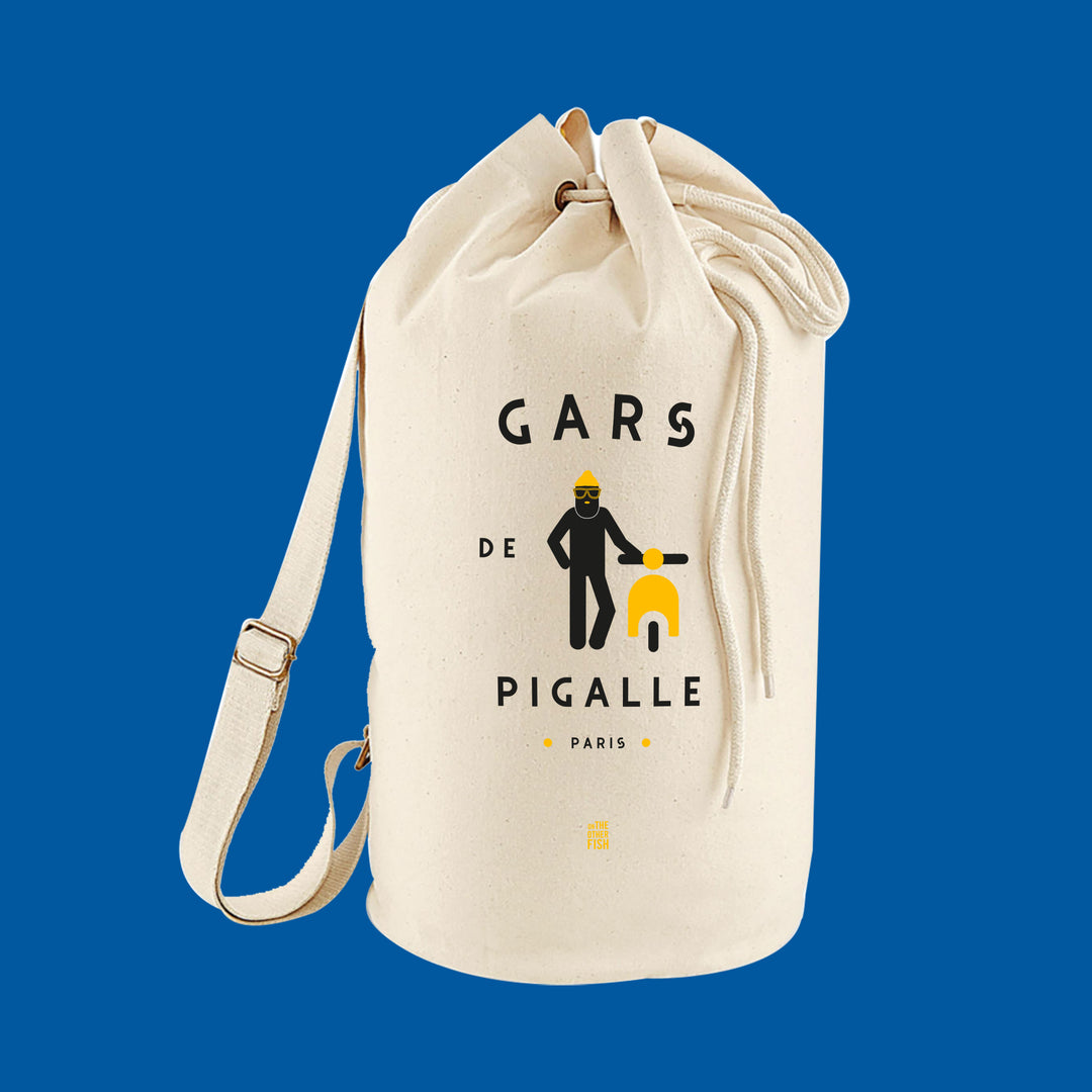 Pigalle, gars de, moto, Paris, 18e arrondissement, sac marin, noel, pere, papa, anniversaire, birthday, christmas