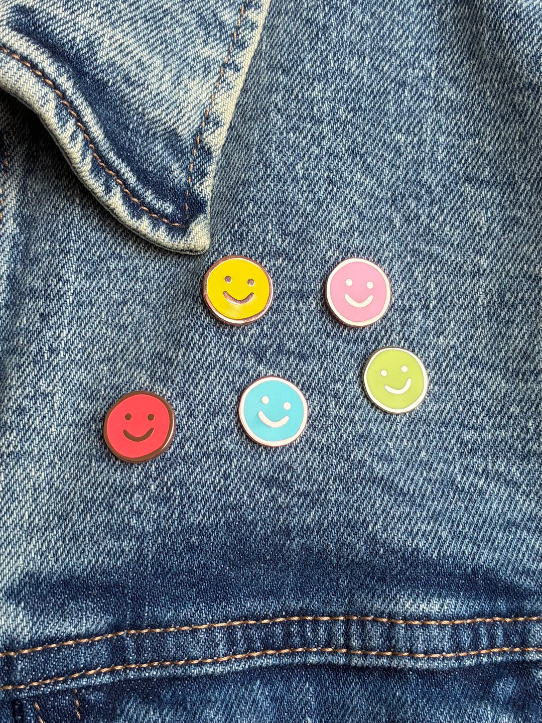 Pin 's - Smiley - Maman - Mama Love avec 1 ou plusieurs smiley - Couleur variable