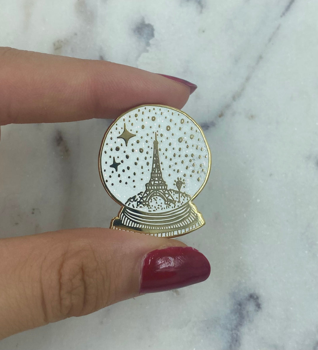 Pin's - Globe - Paris Storm Globe