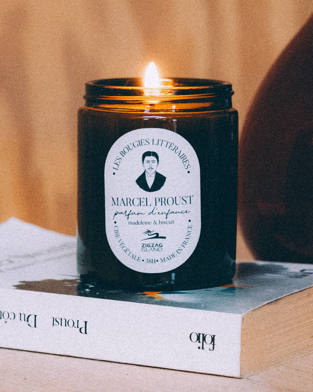 Les Bougies Littéraires végétales en pot d'apothicaire