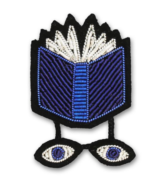 Broche livre M - Macon et Lesquoy
