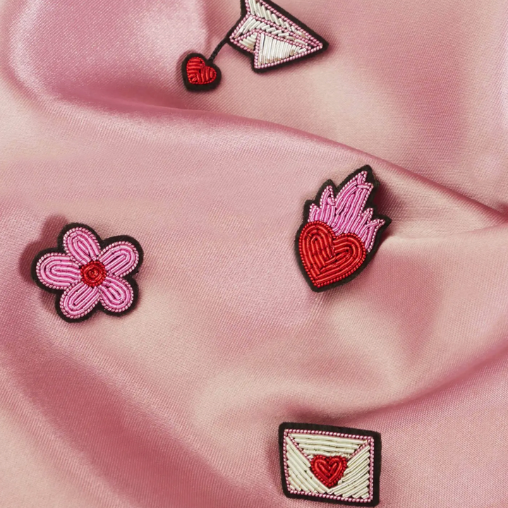 Broche Mini Avion & Coeur Fait Main Broderie Cannetille - Malicieuse