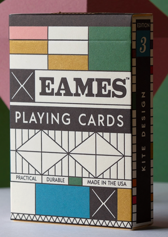 Jeux de cartes design – Collection Calder, Eames & Odd Bods