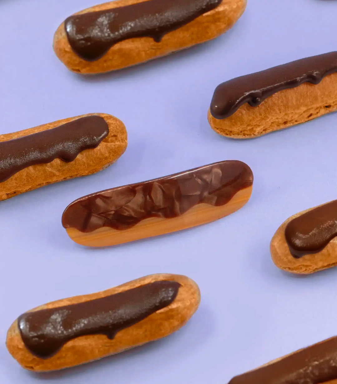 Éclair au chocolat barrette - Joanna Behar