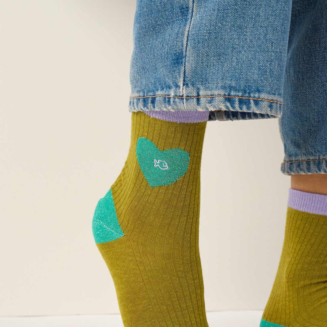Chaussettes cœur portées