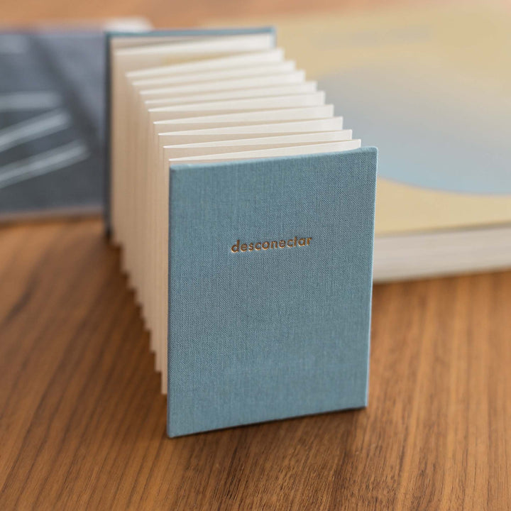 Carnet leporello en toile Inusitado