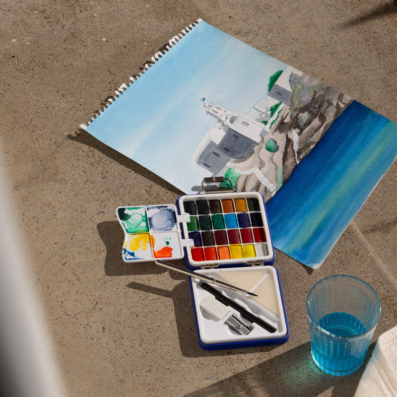 Kit aquarelle de voyage Navy - en situation