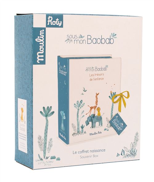 Découvrez le coffret naissance de la collection Sous mon baobab de Moulin Roty, un coffret à trésors pour ranger dans chacun des tiroirs toutes les douceurs de l'enfance. Ce coffret illustré met en scène les animaux de la collection rassembleront les souvenirs de naissance et garderont les premiers trésors de bébé dans les petits tiroirs.